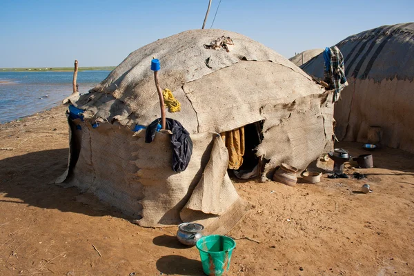 Pueblo beduino dilapidado . Fotos De Stock