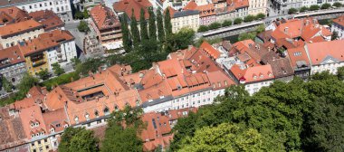 Üstten Görünüm eski kasaba Ljubljana, Slovenya.