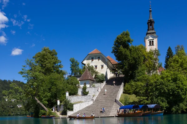 Bled island with its steep staircase, Lake Bled, Slovenia. — Stock Photo, Image