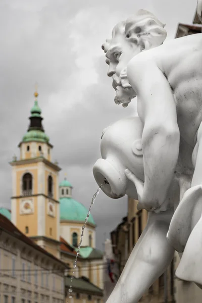 Detalhe da Fonte Robba na Praça da Cidade, Liubliana . — Fotografia de Stock