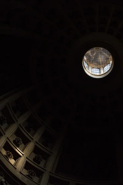 Interno della cupola della cattedrale di Arezzo — Foto Stock