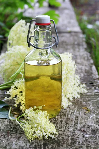 elderflower şurubu