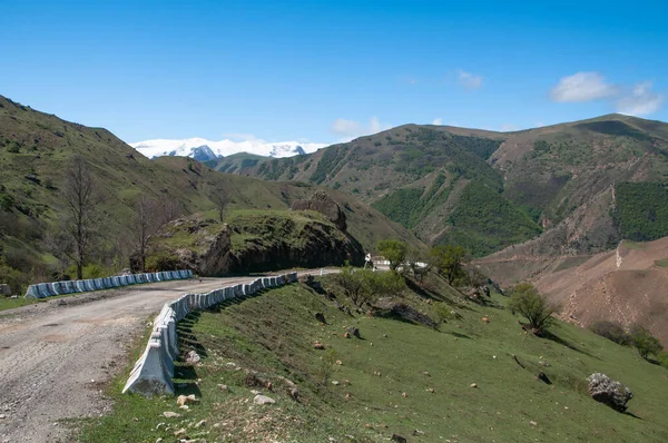 stock image The panoramic view on old aul Chokh in Caucasus mountains of Russia, Dagestan republic