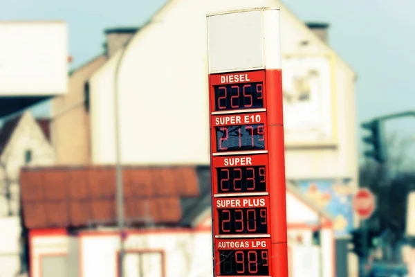 Németországi Benzinkút Magas Üzemanyagárak — Stock Fotó