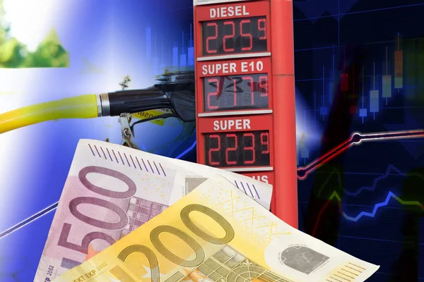 Європейські Банкноти Заправка Високі Ціни Паливо Німеччині — стокове фото