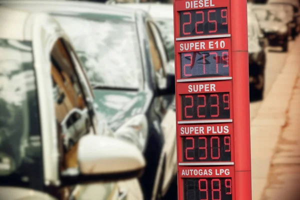 Cars Petrol Stations High Fuel Prices Germany — Stock Photo, Image