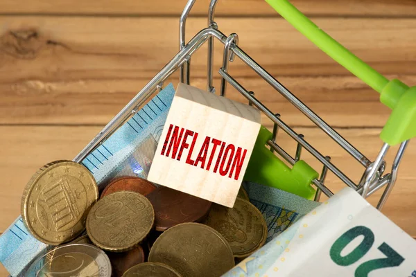 Shopping Cart Euro Banknotes Inflation — Stok fotoğraf