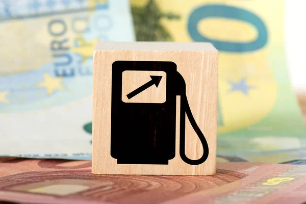 Eurosedlar Bensinpump Och Bränslepriser — Stockfoto