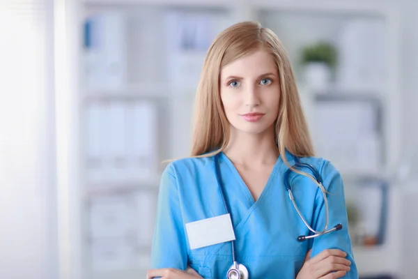 Image of an doctor looking at camera — Stock Photo, Image