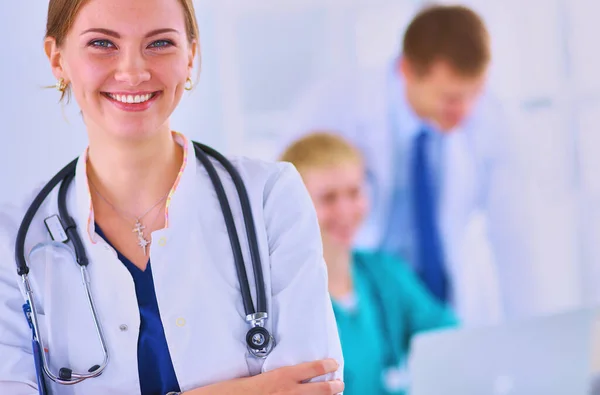 Woman Doctor Standing Stethoscope Hospital — Stock Photo, Image