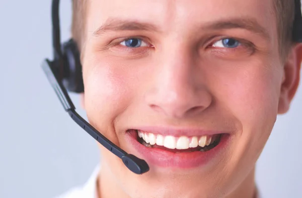 Call Center Manliga Operatör Grå Bakgrund — Stockfoto