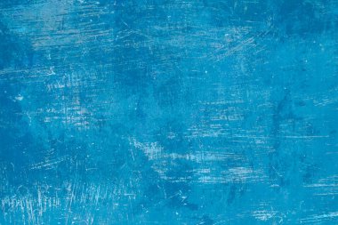 Eski eskimiş mavi boyanmış metal levha, grunge kazınmış doku veya arkaplan
