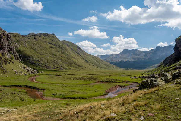 Beautiful Green Meadows River Meanders Achar Aguas Tuertas Valley Valle — Stock Photo, Image