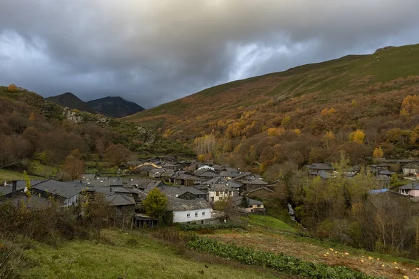 Маленькая Деревня Seara Горах Serra Courel Галисия Испания Осенний Пейзаж — стоковое фото