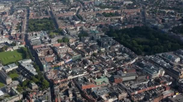 Aerial panoramic footage of urban neighbourhood. Building in bright afternoon sunshine. Dublin, Ireland — Stock Video