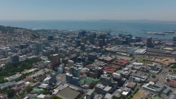 Imágenes Panorámicas Aéreas Edificios Del Centro Ciudad Bahía Mar Con — Vídeo de stock