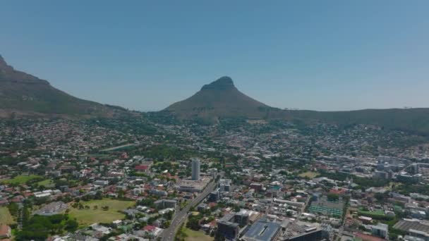 Imagens Panorâmicas Aéreas Bairro Urbano Lions Head Mountain Fundo Cidade — Vídeo de Stock