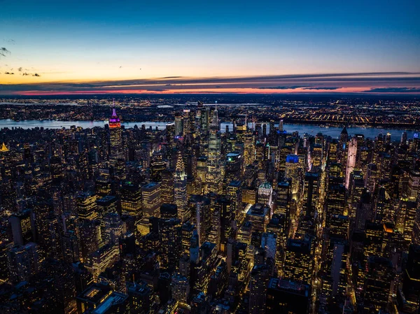 Vista Aérea Edificios Gran Altura Barrio Urbano Luz Que Brilla — Foto de Stock