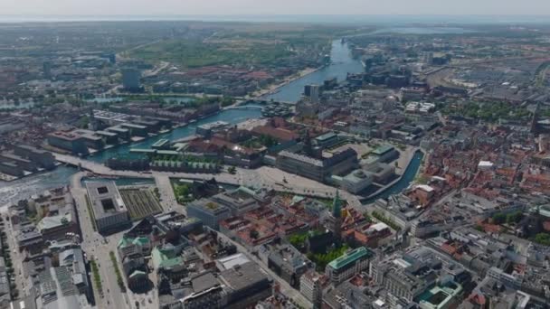 Letecký Panoramatický Výhled Velké Město Rovinaté Krajině Historické Centrum Města — Stock video
