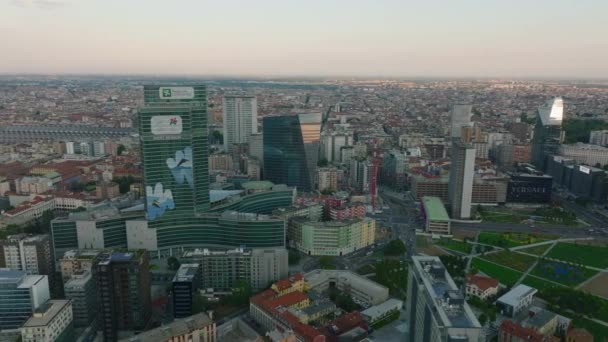Letecký Záznam Moderního Komplexu Lombardie Building Panoramatický Záběr Velkého Města — Stock video