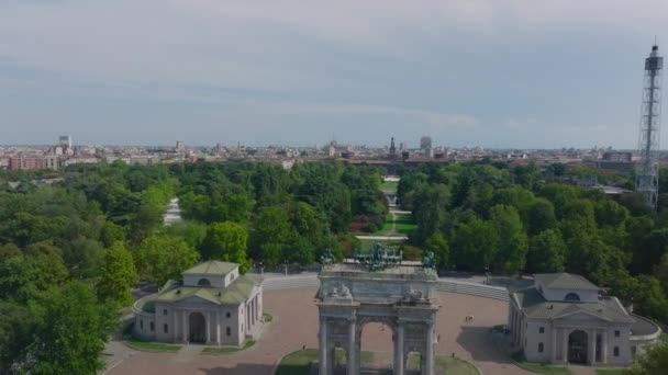 Aerial View Historic Landmarks Piazza Sempione Fly Grown Trees Park — Stock Video