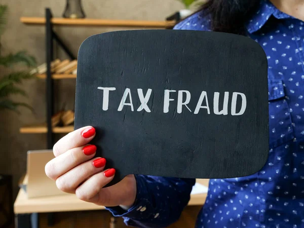 Conceito Financeiro Sobre Tax Fraud Com Sinal Página — Fotografia de Stock