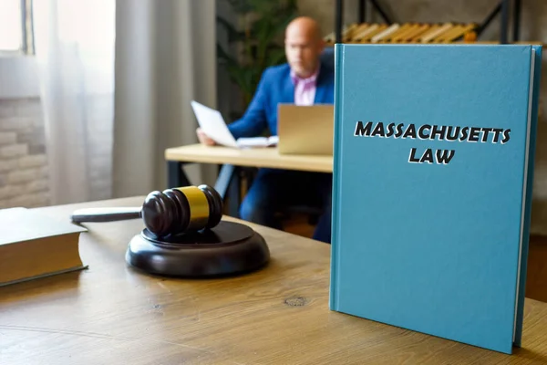 Μασαχουσετεσ Νομική Φράση Στο Βιβλίο Κάτοικοι Της Μασαχουσέτης Υπόκεινται Στο — Φωτογραφία Αρχείου
