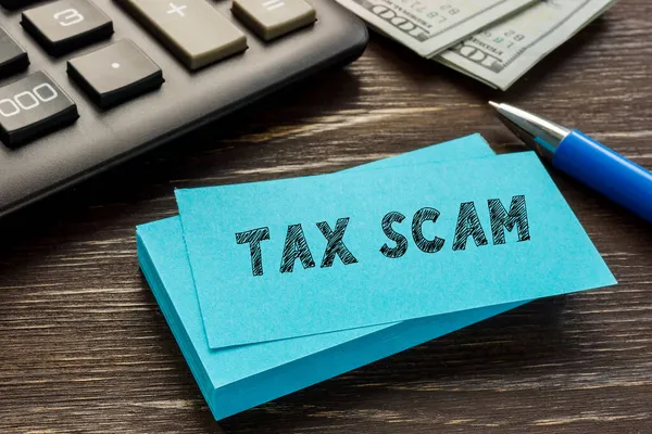 Conceito Negócio Que Significa Tax Scam Com Sinal Folha — Fotografia de Stock