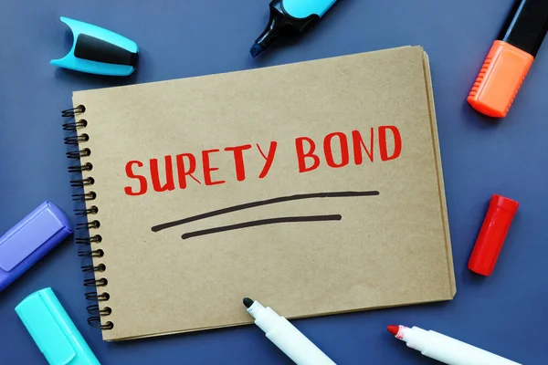 Finanzkonzept Surety Bond Mit Schild Auf Dem Blatt — Stockfoto
