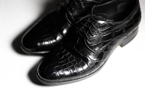 Zapatos Hombre Hechos Cuero Cocodrilo Genuino Textura Piel Cocodrilo — Foto de Stock
