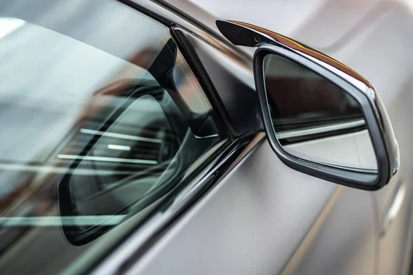 Side Car Mirror Close Details Business Car — 图库照片