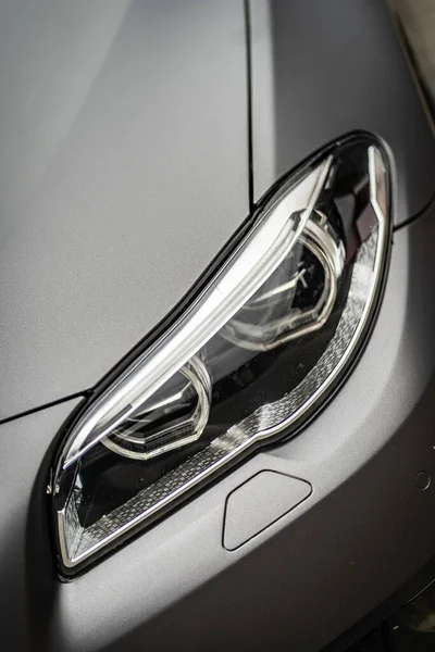 Headlight Front Modern Prestigious Car Closeup — Stock fotografie