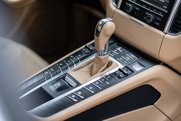 Control Panel Dashboard Car Fragment Automatic Transmission Gear Shift Car — Stok fotoğraf