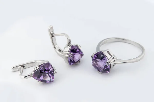 Elegante Sieraden Set Van Witgouden Ring Ketting Oorbellen Met Diamanten — Stockfoto