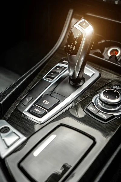 Control Panel Dashboard Car Fragment Automatic Transmission Gear Shift Car — Stok fotoğraf