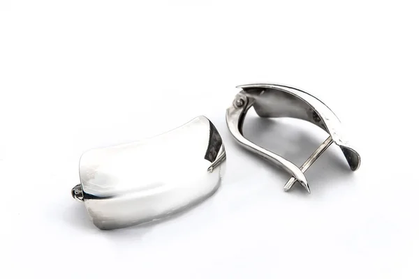 Luxe Zilveren Ronde Oorbellen Grote Sieraden Voor Vrouwen Geïsoleerd Witte — Stockfoto
