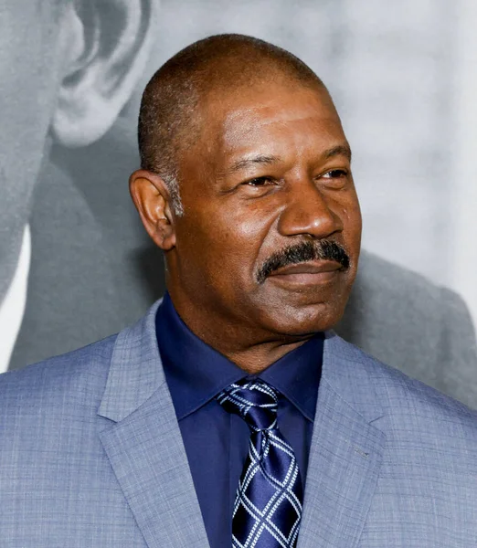 Los Angeles September 2022 Dennis Haysbert Bezoekt Red Carpet Première — Stockfoto