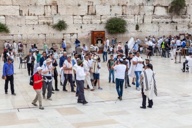 JERUSALEM, ISRAEL - CIRCA MAYIS 2018: Kudüs 'teki Batı Duvarı manzarası, İsrail yaklaşık Mayıs 2018' de Kudüs 'te.