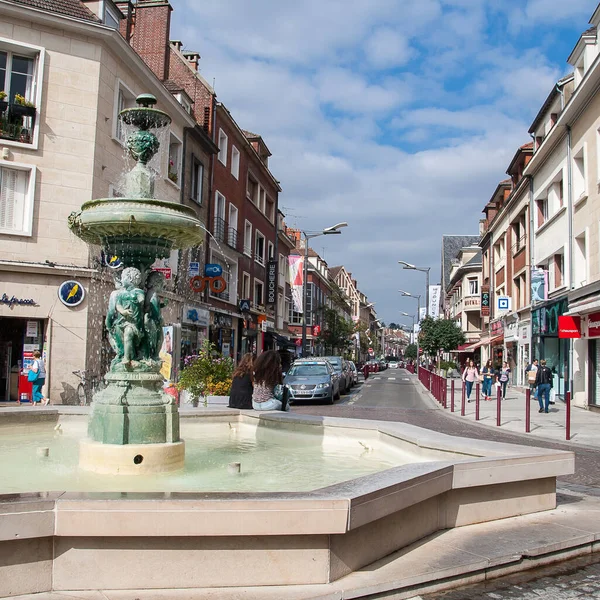 Beauvais Francia Circa Septiembre 2014 Una Las Calles Ciudad Beauvai — Foto de Stock