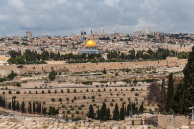 JERUSALEM, ISRAEL - CIRCA MAYIS 2018: Kudüs şehrinin muhteşem manzarası Mayıs 2018 'de Kudüs' te.