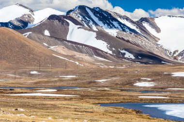 Kırgızistan 'ın Issyk Kul Bölgesinde Barskoon (Arabel) Syrts