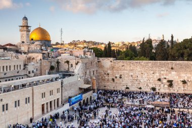 JERUSALEM, ISRAEL - CIRCA MAYIS 2018: Kudüs 'teki Batı Duvarı manzarası, İsrail yaklaşık Mayıs 2018' de Kudüs 'te.