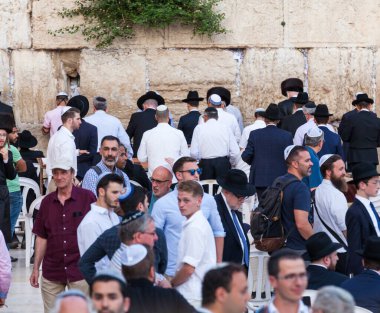 JERUSALEM, ISRAEL - CIRCA MAYIS 2018: Kudüs 'teki Batı Duvarı manzarası, İsrail yaklaşık Mayıs 2018' de Kudüs 'te.