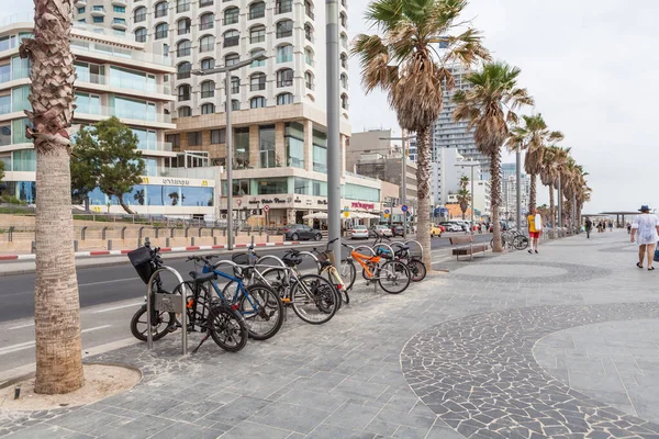 TEL AVIV, ISRAEL - CIRCA MAYIS 2018: İsrail 'deki Tel Aviv' in güzel manzarası Mayıs 2018 civarında Tel Aviv 'de.