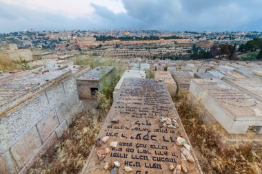 JERUSALEM, ISRAEL - CIRCA MAYIS 2018: Kudüs şehrinin muhteşem manzarası Mayıs 2018 'de Kudüs' te.