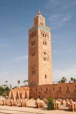MARRAKECH, MOROCCO - CIRCA Eylül 2014: Koutoubia Camii Eylül 2014 civarında Marakeş 'te.