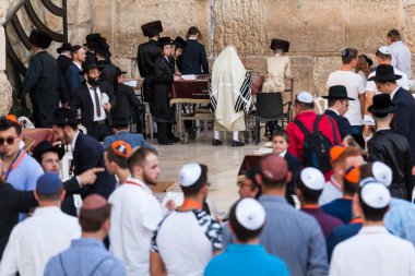 JERUSALEM, ISRAEL - CIRCA MAYIS 2018: Kudüs 'teki Batı Duvarı manzarası, İsrail yaklaşık Mayıs 2018' de Kudüs 'te.