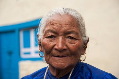  Bhandar köylüleri Ekim 2013 'te Bhandar' da.