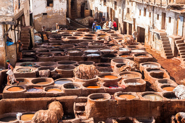 ФЕС, МАРОККО - CIRCA SEPTEM2014: вид на старую Медину в Фе