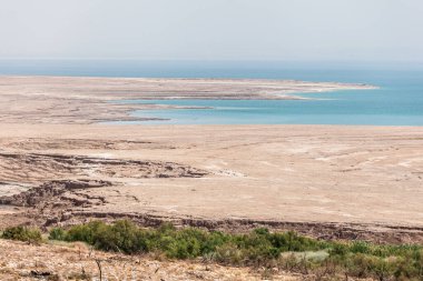 İsrail 'deki Ölü Deniz' in güzel manzarası.